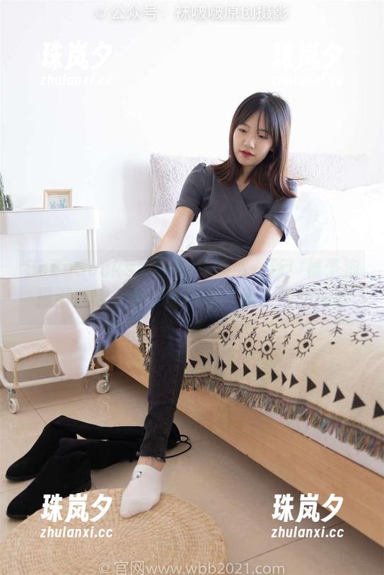 BoBoSocks袜啵啵 - 焕然一新！稚予泡脚脚玩鞋子剧情的图包更新，在此揭幕
