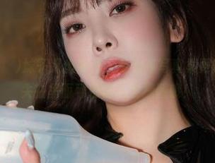 Dami(퀸다미)妹子又出新作，兔女郎写真集更新，要是迷失在里面可别怪我没提醒哦！