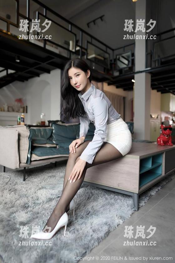 Feilin嗲囡囡 - 这张李梓熙的和服写真，不就是现代与传统的碰撞吗？