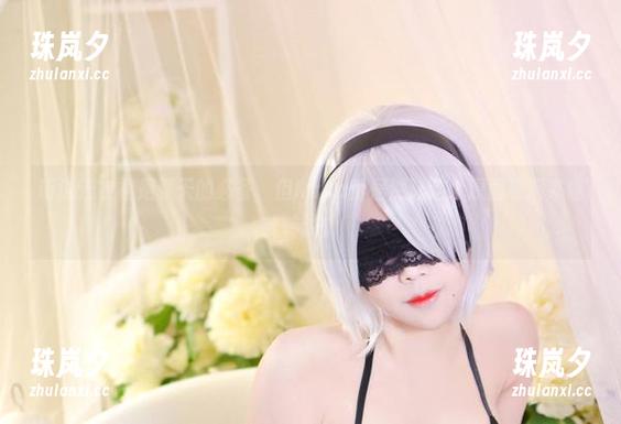 KaYa萱 听说连衣裙是夏天的必备,但KaYa萱居然让这个原图看起来像传说。