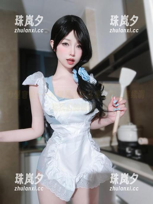 K酱 D型窘迫——K酱黑丝作品集更新,继续调戏我们的眼球。
