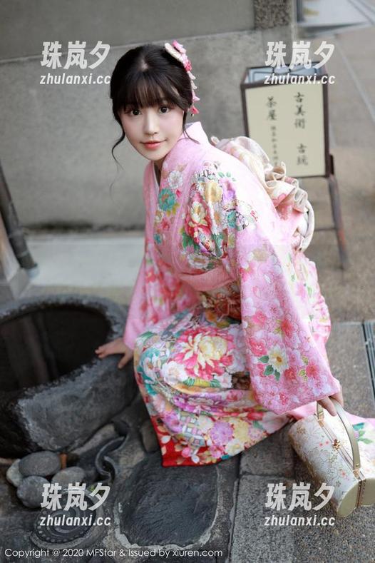 MFStar模范学院 - 高清少女图包：lingyu69放飞自我，一个比一个可爱