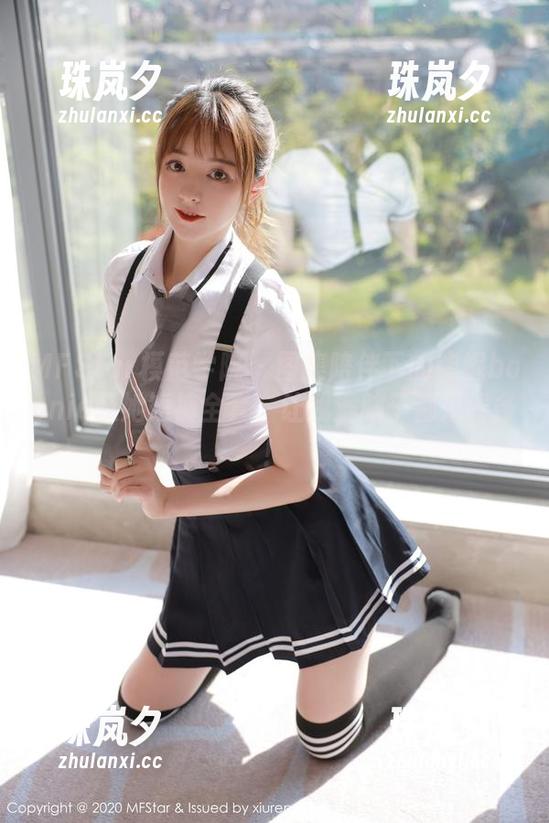 MFStar模范学院-鲍妮boonie MFStar模范学院 - 图集陪伴下的鲍妮boonie及她短裤全套,让我满脑子都是线条!