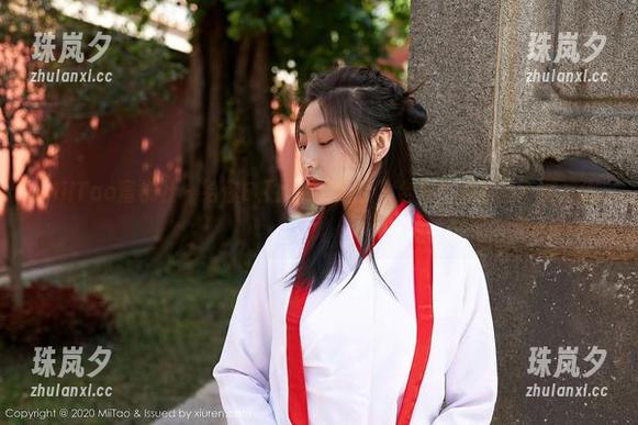 MiiTao蜜桃社-E杯奶茶 MiiTao蜜桃社 - 给你E杯奶茶“护士”全集!看原图千变万化!