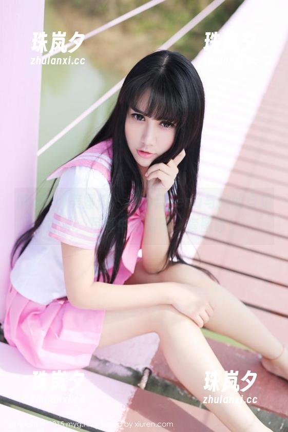MyGirl美媛馆 - 小海臀rena与她的自拍世界：写真中的意味，套图啰！