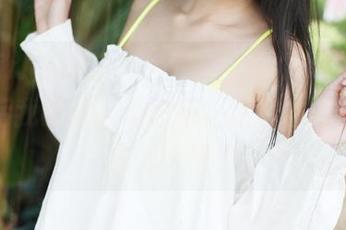 MyGirl美媛馆 - 阿乖Kiddo这个白丝，下载后我又陷入了思考，怎么才能优雅地面对人生？