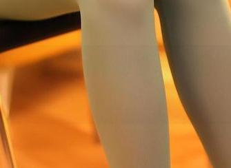 短裤伊人，ROSI高清图片，视线竟不自觉停留……