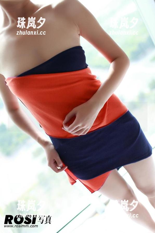 ROSI写真 ROSI私拍喂,你们买睡衣时怎么忽略了让人惊艳的睡姿呢?