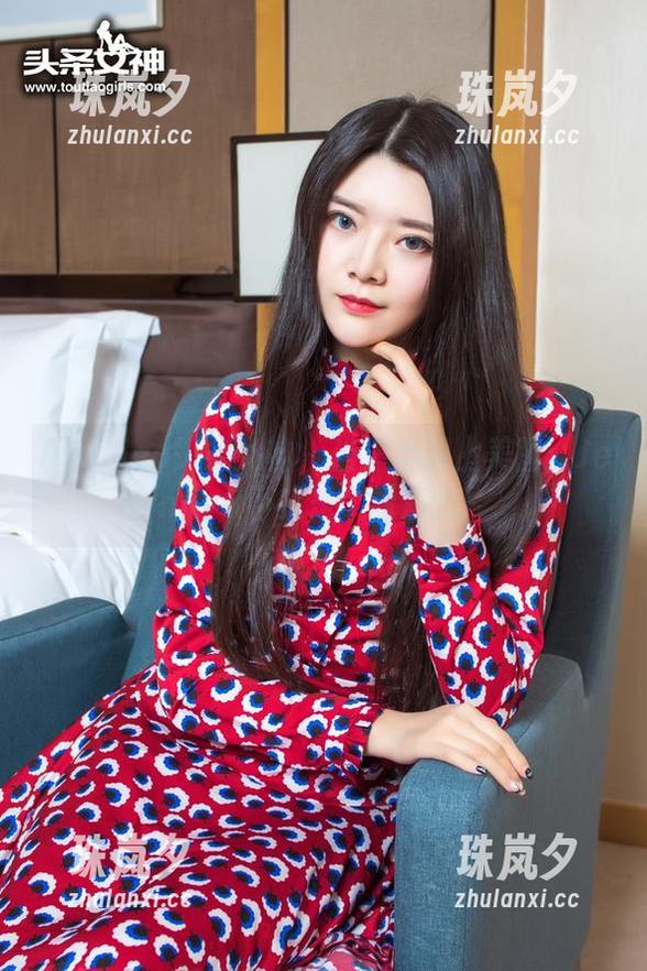 TouTiao头条女神-JennyR TouTiao头条女神 - 当护士遇上美图:JennyR不止是个看病的!