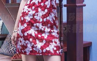 TouTiao头条女神 - 李丽莎图集：JK的“学园奇遇”大公开，快来看我制服下的软萌武器！