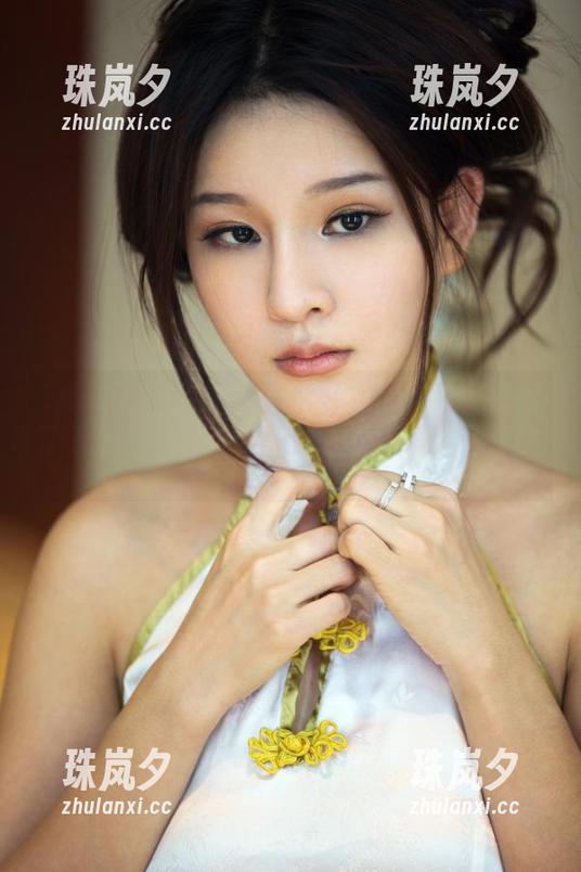 TuiGirl推女郎 - 赵惟依的粉色让我想起了万事万物，偏偏仅能在这张图片里迷失。