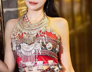 XIAOYU语画界 - 在无圣光的透视下，林子遥的少女另一面