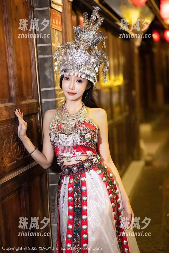 XIAOYU语画界-林子遥 XIAOYU语画界 - 在无圣光的透视下,林子遥的少女另一面