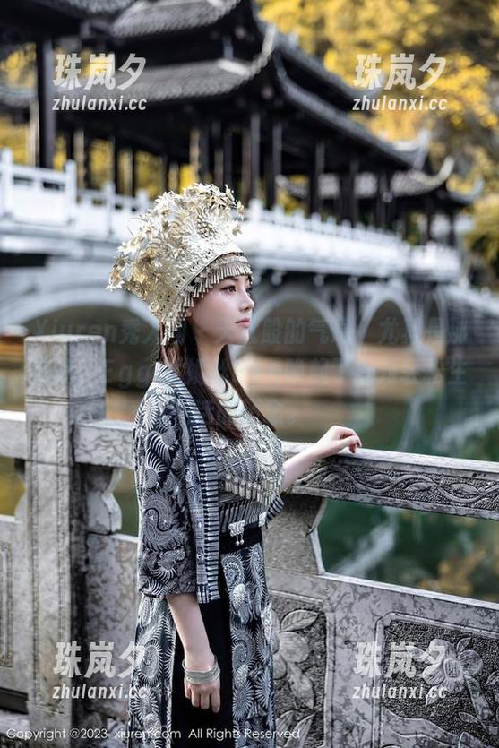 Xiuren秀人网 - 天堂般的气息，尤其是那短裤，Egg-尤妮丝Egg唤起了我对轻松生活的怀念。