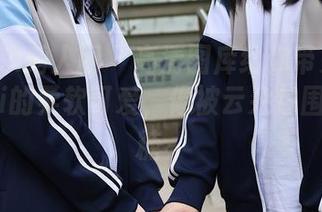 Xiuren秀人网 - 高清图库给你带来徐安冉miki的柔软可爱，像被云朵包围的棉花糖～