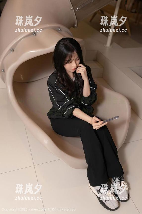 Xiuren秀人网 - 抖娘利世的私拍合集，少女梦游购物车的小片段