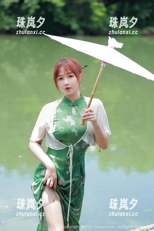 Xiuren秀人网-邹晶晶女王 Xiuren秀人网 - 美图解析:邹晶晶女王与她的超级裸足探索之旅。