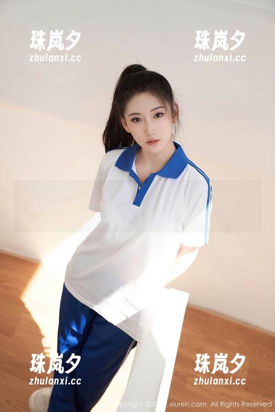 Xiuren秀人网-金幼汐Vivian Xiuren秀人网 - 金幼汐Vivian的高跟鞋在线,你会让你的脚趾谩骂的吗?
