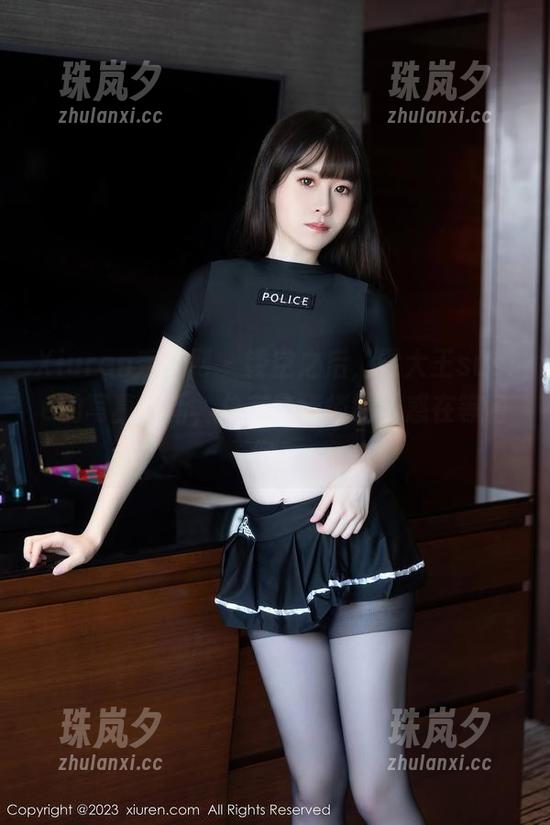 Xiuren秀人网 - 镂空之后，雯大王susie的写真更新，总有些悄悄的诱惑在等着你。