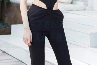 YouMi尤蜜荟 - 不柠bling作品集：最新的裸足风，让人忍不住想多看几眼。