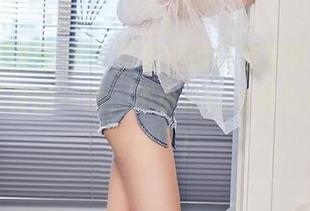 YouMi尤蜜荟 - 黄乐然的精选写真，恬静少女转身的一瞬，不小心让我想当她的“粉丝”！