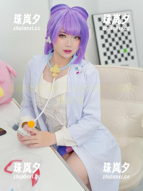 ZinieQ 是我的眼花了吗?ZinieQ竟然分享这身甘雨僵尸装