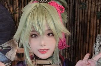 七七娜娜子：在浴室里，想不到的图片合集