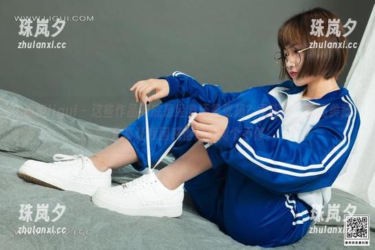 丽柜ligui - 这些作品到底是经典还是张扬？司琪的“精品典藏”分享让我困惑得想追问个不停。