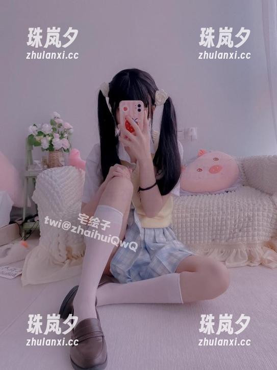 二阶堂宅绘子 不得不说,二阶堂宅绘子的私拍合集里的白丝毛衣真是个坑…