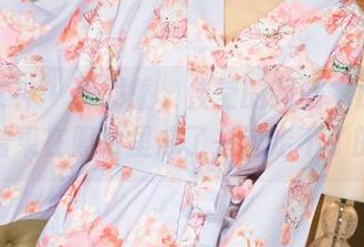 克拉女神 - 我发誓，佳莹的制服本应是标本，结果在照片里成了一道走不了的光！