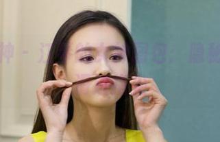 克拉女神 - 江琴的女神图包：隐秘美好，滑过指尖