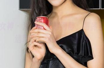 克拉女神 - 浴缸里的赵雨静，图库里的精选瞬息，诱惑又不明显