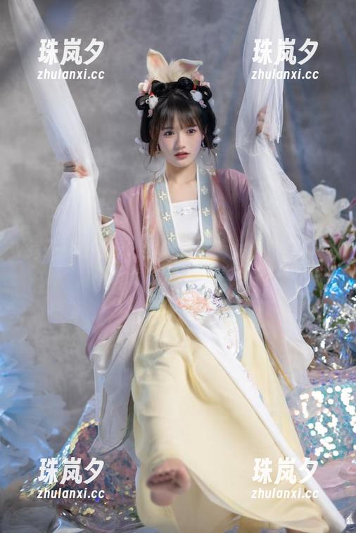 兔子Zzz不吃胡萝卜：奇葩女仆变身大战，有没有戳到你的福利点？