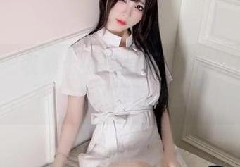 微密圈 - 收集十万口草莓粥粥的白裙灵感，不小心又被都嗨翻了！