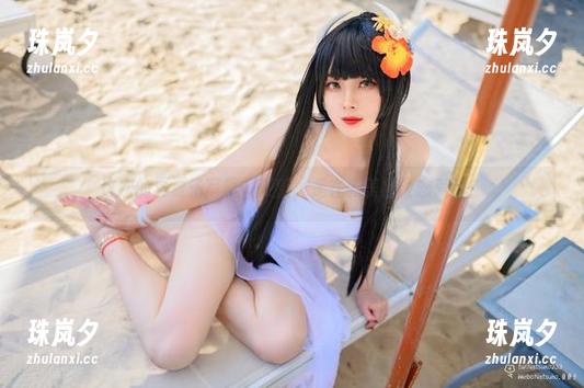 夏夏子 这次的夏夏子写真集更新,是在和美腿谈恋爱吗?