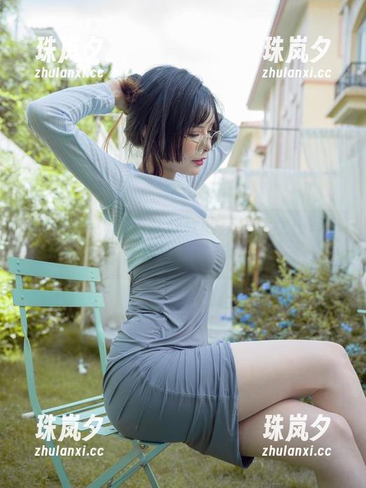 夏小秋秋秋 烫手山芋!夏小秋秋秋的漆皮兔女仆写真合集,不敢直视