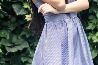 头条女神 - 李丽莎的连体衣：高清作品集，让人意想不到的角度