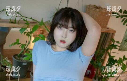 面具兔女郎写真！宋哈娜，你是想隐身吗？