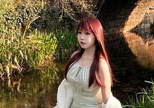 夏天原来是这样的：宝儿mysterial图片更新，你是否也有些“小情绪”？