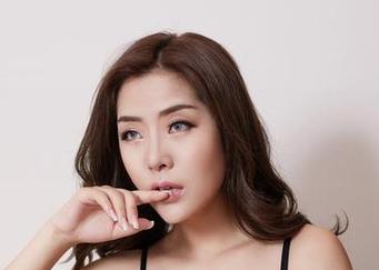 尤物馆 - 在FoxYini孟狐狸的瑜伽高清图集中，专注力时不时就飘了，唉，这也是个问题。