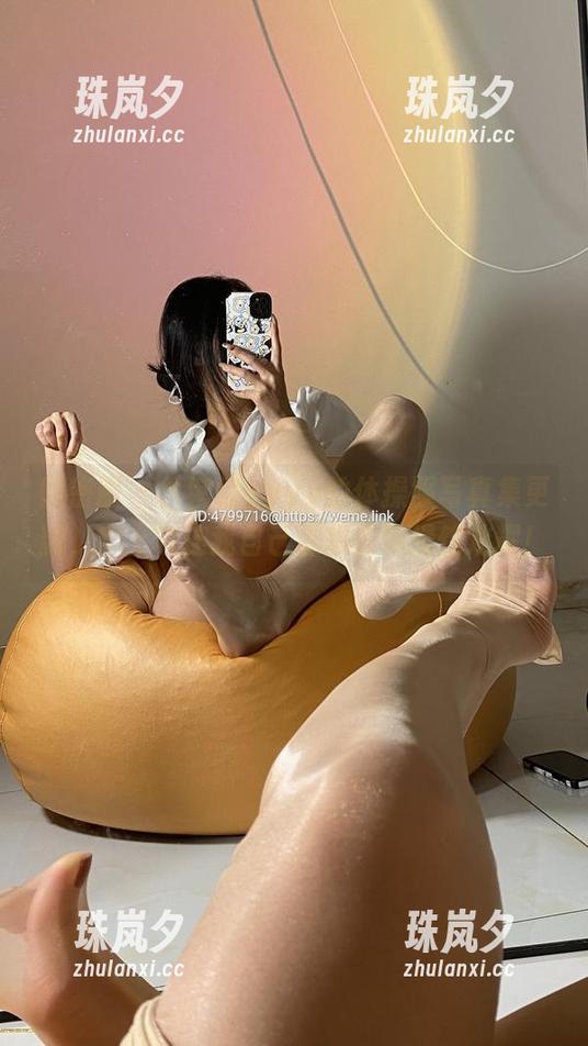 徐绾绾yyyy 微密圈 - 徐绾绾yyyy的体操服写真集更新,穿上它连我自己都想去体操馆炫耀!