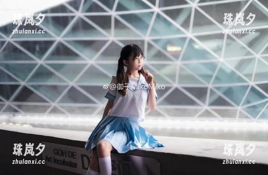 御子Yumiko 御子Yumiko的灰丝,网盘里下载一掏到底…让人来一发不一样的想象。
