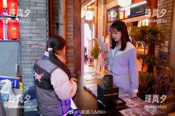 万圣节到了，戚顾儿在线合集里的怪异与魅惑