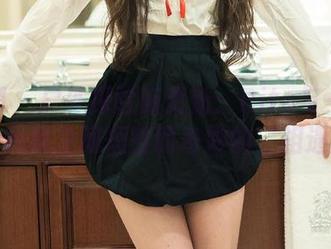 推女郎 - 户外探险新更新：Rita与一只调皮的松鼠之间短暂而奇妙的‘相遇’！