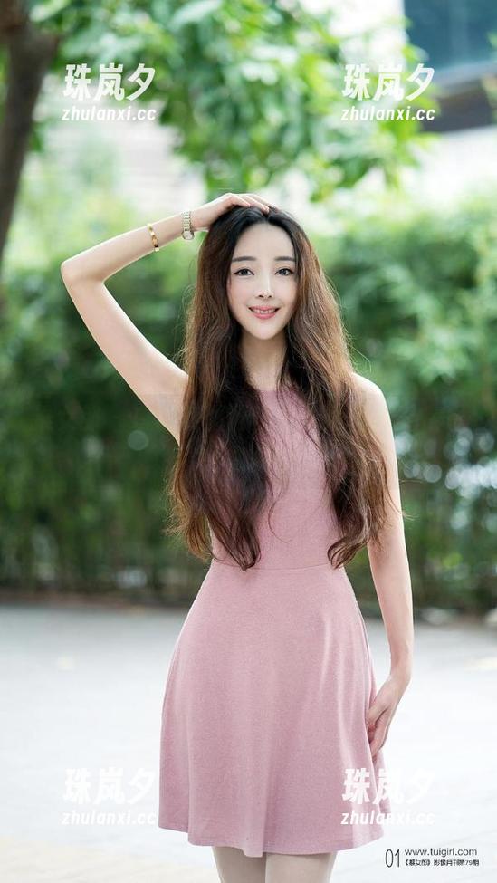 推女郎-梁棋棋 推女郎 - 白裙美图西窗外,梁棋棋又在想什么呢?