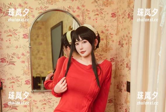 星澜是澜澜叫澜妹呀 精选星澜是澜澜叫澜妹呀比基尼作品,轻盈的身影融入夏日的怀抱