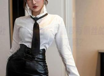 星颜社 - 图片精选：李丽莎与黑丝的微妙关系，你看懂了吗？