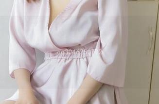 梦丝女神 - 乔儿的怀旧黑色校服合集：我敢打赌，那些日子都是穿得太宽松，才显得我瘦！