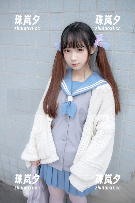 森萝财团 森萝财团带来的BETA系列,定制写真可真让人小鹿乱撞。
