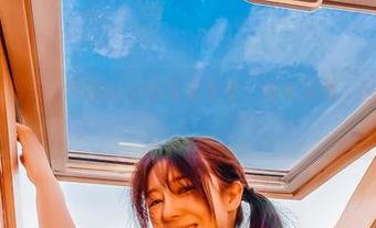 晚哥系列-下雨天：樱晚gigi的写真收集，雨水无情，但我甜得不行！